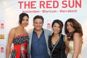 20-05-2011 SHOWBIZZ; OPENINGSFEEST VAN RESTAURANT DE RED SUN IN MARRAKECH MAROKKO.
foto: Albert den Iseger