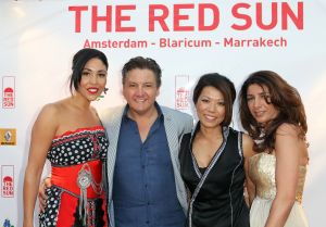 20-05-2011 SHOWBIZZ; OPENINGSFEEST VAN RESTAURANT DE RED SUN IN MARRAKECH MAROKKO.
foto: Albert den Iseger