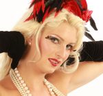 08-06-2011 ONDERWIJS: EXAMEN VISAGIE 2011 OP HAARLEMSE AKADEMIE WEER GROOT SUCCES VOOR LEERLINGEN. 100% van de leerlingen waren geslaagd voor VISAGIE opleiding 2010/2011. De laatste Visagie examenopdracht was er een van styling en make up.
foto: Albert den Iseger.
