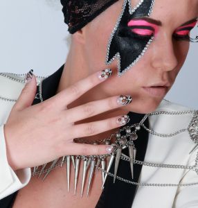 14-06-2013 ONDERWIJS: HAARLEMSE AKADEMIE IN BAN VAN LADY GAGA. Het was weer erg druk, kleurig en vooral veel make up. De VISAGIE examen opdracht was dit jaar Lady GaGa. De leerlingen hadden erg hun best gedaan om hun modellen op te maken en te kleden als lady GaGa. Na een lange dag bleek dat alle leerlingen waren geslaagd met mooie cijfers. De Haarlemse Akademie is wederom een van Nederlands beste opleidings instituten gebleken. 
foto: Albert den Iseger