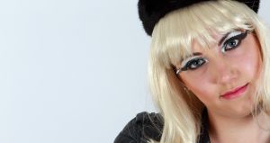 14-06-2013 ONDERWIJS: HAARLEMSE AKADEMIE IN BAN VAN LADY GAGA. Het was weer erg druk, kleurig en vooral veel make up. De VISAGIE examen opdracht was dit jaar Lady GaGa. De leerlingen hadden erg hun best gedaan om hun modellen op te maken en te kleden als lady GaGa. Na een lange dag bleek dat alle leerlingen waren geslaagd met mooie cijfers. De Haarlemse Akademie is wederom een van Nederlands beste opleidings instituten gebleken. 
foto: Albert den Iseger