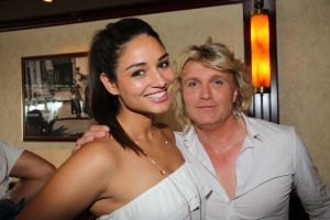 26-062014 SHOWBIZZ; HANS KLOK EN LEONTINE BORSATO ONTHULLEN JUBILEUM NUMMER VAN 100% NL. Het tijdschrift viert haar 5 jarig jubileum in aanwezigheid van vele artiesten.
foto;Albert den Iseger