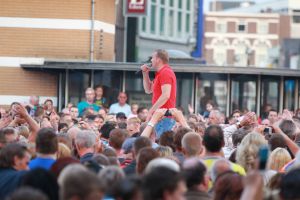 03-06-2014 SHOWBIZZ; TROS MUZIEK FEEST OP HET PLEIN IN APELDOORN WEER EEN GROOTS FEEST. Tevens waren daar de jaarlijkse Sterren Awards uitreiking.
foto: Albert den Iseger