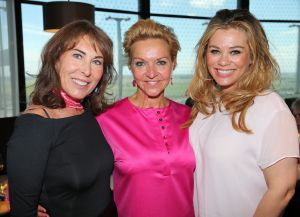 09-06-2015 SHOWBIZZ; STRONG WOMAN AWARD 2015 WEER UITGEREIKT. De winnares dit jaar is RITA VERDONK.
foto: Albert den Iseger