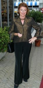 01-10-2003 SHOWBIZZ; WAR CHILD GALA TE SCHEVENINGEN IN RESTAURANT LA GALLERIA.FOTO BRUNI HEINKE
FOTO; ALBERT DEN ISEGER