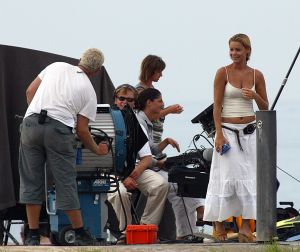 07-09-2002 SHOWBIZZ; OPNAME VAN DE SERIE COSTA IN SPANJE. Aan de Costa van Spanje werden de opname\'s gemaakt van de serie Costa met o.a. Rick Engelkes-Silvie Meis-Kurt Rogiers-Froukje de Both enz.
foto;Albert den Iseger