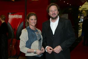 06-02-2001 ACTUEEL;OPENING VAN AUTO RAI AMSTERDAM.VIP AVOND. HERMAN HEINSBROEK EN VROUW
FOTO;ALBERT DEN ISEGER