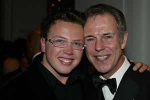 05-04-2004 SHOWBIZZ; PREMIERE VAN MUSICAL LION KING TE SCHEVENINGEN. JAMAI EN JOS BRINK
FOTO; ALBERT DEN ISEGER.