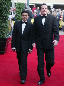 05-04-2004 SHOWBIZZ; PREMIERE VAN MUSICAL LION KING TE SCHEVENINGEN.JOHNNY KRAAIKAMP JR 
FOTO; ALBERT DEN ISEGER.
