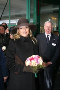06-02-2003 KONINKLIJK HUIS: MAXIMA DOOPT SCHIP IN ROTTERDAM MET DE NAAM  PRINS WILLEM ALEXANDER.
FORO;ALBERT DEN ISEGER