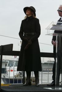 06-02-2003 KONINKLIJK HUIS: MAXIMA DOOPT SCHIP IN ROTTERDAM MET DE NAAM  PRINS WILLEM ALEXANDER.
FORO;ALBERT DEN ISEGER