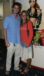 23-02-2005 SHOWBIZZ; KATJA SCHUURMAN OP MAMBO BEACH CURACAO. zij was daar ivm premiere van film cool en 06-05 van theo van gogh.
FOTO; ALBERT DEN ISEGER