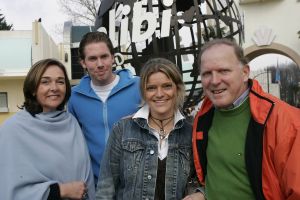 25-03-2005 SHOWBIZZ; VIP DAG IN WALIBI WORLD TE BIDDINGHUIZEN. VELE BN ers WAREN AANWEZIG OP DE OPENINGSDAG VAN HET VERNIEUWDE WALIBI WORLD.FAMILIE RENE VAN DE KERKHOF
FOTO\'S ALBERT DEN ISEGER