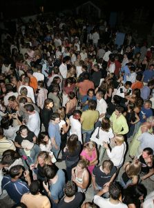 23-02-2005 SHOWBIZZ; KATJA SCHUURMAN OP MAMBO BEACH CURACAO. zij was daar ivm premiere van film cool en 06-05 van theo van gogh.
FOTO; ALBERT DEN ISEGER