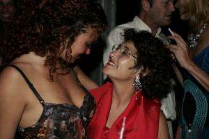 23-02-2005 SHOWBIZZ; KATJA SCHUURMAN OP MAMBO BEACH CURACAO. zij was daar ivm premiere van film cool en 06-05 van theo van gogh.
FOTO; ALBERT DEN ISEGER