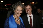08-03-2006 SHOWBIZZ; PREMIERE VAN DE FILM - IK OMHELS JE MET DUIZEND ARMEN IN - PATHE ARENA. Prachtige film van Willem van de Sande Baclhuyzen naar het boek van Ronlad Giphart.Bekend Nederland was weer in grote getalen komen opdraven om te gaan genieten van deze werkelijke prachtige film met oa. Carice van Houten - Tijn Docter - Karina Smulders - Catherine ten Bruggencate- Halina Reijn - Johnny de Mol -Tygo Gernandt - Maaike Neuville - Tjebbo Gerritsma - Jaap Spijkers en Rick Nicolet. 
foto: Albert den Iseger.