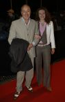 08-03-2006 SHOWBIZZ; PREMIERE VAN DE FILM - IK OMHELS JE MET DUIZEND ARMEN IN - PATHE ARENA. Prachtige film van Willem van de Sande Baclhuyzen naar het boek van Ronlad Giphart.Bekend Nederland was weer in grote getalen komen opdraven om te gaan genieten van deze werkelijke prachtige film met oa. Carice van Houten - Tijn Docter - Karina Smulders - Catherine ten Bruggencate- Halina Reijn - Johnny de Mol -Tygo Gernandt - Maaike Neuville - Tjebbo Gerritsma - Jaap Spijkers en Rick Nicolet. 
foto: Albert den Iseger.