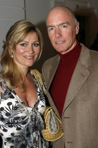 14-03-2006 SHOWBIZZ; FRANS MOLENAAR PRESENTEERDE IN HET AMSTEL HOTEL ZIJN ZOMERCOLLECTIE 2006. De champagne vloeide rijkelijk, de modellen showde weer prachtige opmerkelijke creaties van Frans zijn hand en na de show ontbrak de traditie niet het overheerlijke bitterballetje. 
foto: Albert den Iseger.