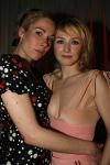 08-03-2006 SHOWBIZZ; PREMIERE VAN DE FILM - IK OMHELS JE MET DUIZEND ARMEN IN - PATHE ARENA. Prachtige film van Willem van de Sande Baclhuyzen naar het boek van Ronlad Giphart.Bekend Nederland was weer in grote getalen komen opdraven om te gaan genieten van deze werkelijke prachtige film met oa. Carice van Houten - Tijn Docter - Karina Smulders - Catherine ten Bruggencate- Halina Reijn - Johnny de Mol -Tygo Gernandt - Maaike Neuville - Tjebbo Gerritsma - Jaap Spijkers en Rick Nicolet. 
foto: Albert den Iseger.