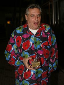 08-03-2006 SHOWBIZZ; PREMIERE VAN DE FILM -  IK OMHELS JE MET DUIZEND ARMEN IN - PATHE ARENA. Prachtige film van Willem van de Sande Baclhuyzen naar het boek van Ronlad Giphart.Bekend Nederland was weer in grote getalen komen opdraven om te gaan genieten van deze werkelijke prachtige film met oa. Carice van Houten - Tijn Docter - Karina Smulders - Catherine ten Bruggencate- Halina Reijn - Johnny de Mol -Tygo Gernandt - Maaike Neuville - Tjebbo Gerritsma - Jaap Spijkers en  Rick Nicolet. 
foto: Albert den Iseger.