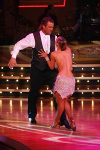 26-03-2006 SHOWBIZZ; DANCING WITH THE STARS 2006 IS WEER BEGONNEN. Het kijkcijver canon van RTL 4 is op 25 maart weer van start gegaan.Deelnemers v.l.n.r. zijn John de Wolf met Roemjana de Haan, Frits Sissing met Julie Fryer, Like van Lexmond met Remco Bastiaansen, Barbara de Loor met Marcus van Teijlingen, presentatoren Ron Brandsteder en Sylvana Simons. Maik de Boer met Charissa van Dipte, Myrna Goossen met Koen Jan Willem Brouwers, Winston Post met Euvgenia Parakhina en Edisillia Rombley met Peter Bosveld. 
Foto; Albert den Iseger