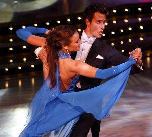 26-03-2006 SHOWBIZZ; DANCING WITH THE STARS 2006 IS WEER BEGONNEN. Het kijkcijver canon van RTL 4 is op 25 maart weer van start gegaan.Deelnemers v.l.n.r. zijn John de Wolf met Roemjana de Haan, Frits Sissing met Julie Fryer, Like van Lexmond met Remco Bastiaansen, Barbara de Loor met Marcus van Teijlingen, presentatoren Ron Brandsteder en Sylvana Simons. Maik de Boer met Charissa van Dipte, Myrna Goossen met Koen Jan Willem Brouwers, Winston Post met Euvgenia Parakhina en Edisillia Rombley met Peter Bosveld. 
Foto; Albert den Iseger