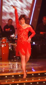 26-03-2006 SHOWBIZZ; DANCING WITH THE STARS 2006  IS WEER BEGONNEN. Het kijkcijver canon van RTL 4 is op 25 maart weer van start gegaan.Deelnemers v.l.n.r. zijn John de Wolf met Roemjana de Haan, Frits Sissing met Julie Fryer, Like van Lexmond met Remco Bastiaansen, Barbara de Loor met Marcus van Teijlingen, presentatoren Ron Brandsteder en Sylvana Simons. Maik de Boer met Charissa van Dipte, Myrna Goossen met Koen Jan Willem Brouwers, Winston Post met Euvgenia Parakhina en Edisillia Rombley met Peter Bosveld.
Foto; Albert den Iseger