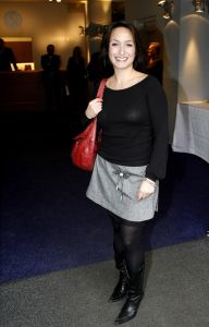 18-03-2006 SHOWBIZZ: SHEILA DE VRIES PRESENTEERDE VANDAAG HAAR VOORJAARSCOLLECTIE. In het veilingshuis van Christies te Amsterdam presenteerde Sheila de Vries haar voorjaarscollectie 2006 geinspireerd op de Doris Day tijd. En heel vrolijke show vol met slyle verrassingen in de kleurige mode van Sheila. Ook deze show werd weer bezocht door tal van bekenden uit de showbizzvijver van Nederland.
foto: Albert den Iseger.
