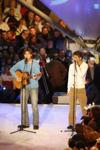 14-03-2006 SHOWBIZZ: TROS MUZIEKSPECTACLE VANUIT DE SNEEUW. Het Oosterrijkse Kirchberg was het decor van alweer een Tros muziekspecial van uit de sneeuw. Met medewerking oa. van Jan Smit-Belle Perez-Thomas Berge_Frans Bauer_Corry Konings en tal van andere Nederlandse sterren was het weer een groots feest. Vanaf woensdag 15 maart op TV. De grootste familie van Nederland deed zijn naam weer eer aan.
foto: Albert den Iseger.