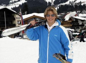 14-03-2006 SHOWBIZZ: TROS MUZIEKSPECTACLE VANUIT DE SNEEUW. Het Oosterrijkse Kirchberg was het decor van alweer een Tros muziekspecial van uit de sneeuw. Met medewerking oa. van Jan Smit-Belle Perez-Thomas Berge_Frans Bauer_Corry Konings en tal van andere Nederlandse sterren was het weer een groots feest. Vanaf woensdag 15 maart op TV. De grootste familie van Nederland deed zijn naam weer eer aan.
foto: Albert den Iseger.