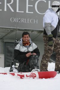 12-03-2007 SHOWBIZZ; BEKEND NERDERLAND IS WEER AANWEZIG IN DE OOSTENRIJKSE SKIGEBIEDEN. Van Noord naar Zuid en van Oost naar West zijn de Bn ers weer te vinden in de Oostenrijkse skigebieden. Veel sneeuw was er niet maar daarom deze te meer pret bij de after ski feesten.
foto: Albert den Iseger.