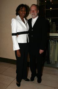 18-03-2007 SHOWBIZZ; ZAKEN VROUWEN HOUDEN VAN MOOIE MODE DUS VAN MART VISSER. Het Amsterdamse Hilton was weer bepalende lokatie voor het modebeeld van voorjaar-zomer 2007. Mart Visser bracht een wisselende show van zijn draagbare mode voor vooral de zakenvrouw, jong of oud. Ook diverse kamerleden waren weer aanwezig en allen droegen zij een creatie van Mart Visser. Zo liepen er rond Leatitia Griffith, Karien van Gennip,Ed Nijpels met partner Elsbeth Janmaat, Ans Markus,Christine Noordzij,Cees Dam, Gerrie van der Klei,Tineke de Groot en Mariette Barnhoorn. 
foto: Albert den Iseger.