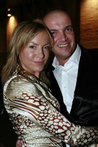 08-03-2007 SHOWBIZZ; MONIQUE COLLIGNON PRESENTEERDE HAUTE COUTURE COLLECTIE VOORJAAR-ZOMER 2007. In de westelijke gasfabriek te Amsterdam kwamen meer dan 600 MC. fans genieten van een  klein avondje MC mode. De gesponcerde show door oa. AUDI -PUPA visagie- Rob Peetoom Hair en make up - Jacobus Toet Champagne- Calexis schoenen was er een om niet gauw te vergeten. Prachtige modellen een top lokatie, prachtige mode en MC fans die genoten. Na de show even netwerken met een heerlijk glas Champagne in de hand,wat wil men nog meer op een woensdagavond.
foto: Albert den Iseger.
