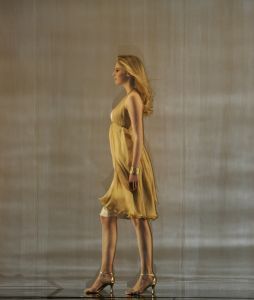18-03-2007 SHOWBIZZ; ZAKEN VROUWEN HOUDEN VAN MOOIE MODE DUS VAN MART VISSER. Het Amsterdamse Hilton was weer bepalende lokatie voor het modebeeld van voorjaar-zomer 2007. Mart Visser bracht een wisselende show van zijn draagbare mode voor vooral de zakenvrouw, jong of oud. Ook diverse kamerleden waren weer aanwezig en allen droegen zij een creatie van Mart Visser. Zo liepen er rond Leatitia Griffith, Karien van Gennip,Ed Nijpels met partner Elsbeth Janmaat, Ans Markus,Christine Noordzij,Cees Dam, Gerrie van der Klei,Tineke de Groot en Mariette  Barnhoorn. 
foto: Albert den Iseger.