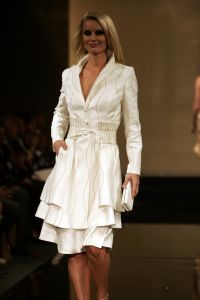 18-03-2007 SHOWBIZZ; ZAKEN VROUWEN HOUDEN VAN MOOIE MODE DUS VAN MART VISSER. Het Amsterdamse Hilton was weer bepalende lokatie voor het modebeeld van voorjaar-zomer 2007. Mart Visser bracht een wisselende show van zijn draagbare mode voor vooral de zakenvrouw, jong of oud. Ook diverse kamerleden waren weer aanwezig en allen droegen zij een creatie van Mart Visser. Zo liepen er rond Leatitia Griffith, Karien van Gennip,Ed Nijpels met partner Elsbeth Janmaat, Ans Markus,Christine Noordzij,Cees Dam, Gerrie van der Klei,Tineke de Groot en Mariette  Barnhoorn. 
foto: Albert den Iseger.