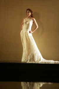 18-03-2007 SHOWBIZZ; ZAKEN VROUWEN HOUDEN VAN MOOIE MODE DUS VAN MART VISSER. Het Amsterdamse Hilton was weer bepalende lokatie voor het modebeeld van voorjaar-zomer 2007. Mart Visser bracht een wisselende show van zijn draagbare mode voor vooral de zakenvrouw, jong of oud. Ook diverse kamerleden waren weer aanwezig en allen droegen zij een creatie van Mart Visser. Zo liepen er rond Leatitia Griffith, Karien van Gennip,Ed Nijpels met partner Elsbeth Janmaat, Ans Markus,Christine Noordzij,Cees Dam, Gerrie van der Klei,Tineke de Groot en Mariette  Barnhoorn. 
foto: Albert den Iseger.