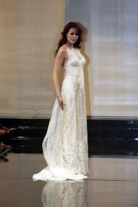 18-03-2007 SHOWBIZZ; ZAKEN VROUWEN HOUDEN VAN MOOIE MODE DUS VAN MART VISSER. Het Amsterdamse Hilton was weer bepalende lokatie voor het modebeeld van voorjaar-zomer 2007. Mart Visser bracht een wisselende show van zijn draagbare mode voor vooral de zakenvrouw, jong of oud. Ook diverse kamerleden waren weer aanwezig en allen droegen zij een creatie van Mart Visser. Zo liepen er rond Leatitia Griffith, Karien van Gennip,Ed Nijpels met partner Elsbeth Janmaat, Ans Markus,Christine Noordzij,Cees Dam, Gerrie van der Klei,Tineke de Groot en Mariette  Barnhoorn. 
foto: Albert den Iseger.