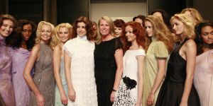 08-03-2007 SHOWBIZZ; MONIQUE COLLIGNON PRESENTEERDE HAUTE COUTURE COLLECTIE VOORJAAR-ZOMER 2007. In de westelijke gasfabriek te Amsterdam kwamen meer dan 600 MC. fans genieten van een  klein avondje MC mode. De gesponcerde show door oa. AUDI -PUPA visagie- Rob Peetoom Hair en make up - Jacobus Toet Champagne- Calexis schoenen was er een om niet gauw te vergeten. Prachtige modellen een top lokatie, prachtige mode en MC fans die genoten. Na de show even netwerken met een heerlijk glas Champagne in de hand,wat wil men nog meer op een woensdagavond.
foto: Albert den Iseger.
