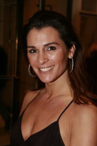 18-03-2007 SHOWBIZZ; ZAKEN VROUWEN HOUDEN VAN MOOIE MODE DUS VAN MART VISSER. Het Amsterdamse Hilton was weer bepalende lokatie voor het modebeeld van voorjaar-zomer 2007. Mart Visser bracht een wisselende show van zijn draagbare mode voor vooral de zakenvrouw, jong of oud. Ook diverse kamerleden waren weer aanwezig en allen droegen zij een creatie van Mart Visser. Zo liepen er rond Leatitia Griffith, Karien van Gennip,Ed Nijpels met partner Elsbeth Janmaat, Ans Markus,Christine Noordzij,Cees Dam, Gerrie van der Klei,Tineke de Groot en Mariette  Barnhoorn. 
foto: Albert den Iseger.