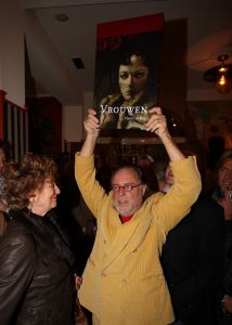 14-11-2007 SHOWBIZZ; AAT VELDHOEN VRAAGT HEDY d ANCONA TEN HUWELIJK. De erotische kunstenaar is dolverliefd op oud minister Hedy d Ancona en heeft haar al verschillende keren ten huwelijk gevraagd. 
foto: Albert den Iseger.
