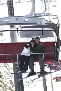 14-03-2008 SHOWBIZZ; JAN SMIT EN YOLANTHE CABAU VAN KASBERGEN VERTELLEN HUN VERHAAL IN FLACHAU. We gaan nog dit jaar trouwen als al onze werkzaamheden dit toelaten, anders word het echt volgend jaar.  Jan en Yolanthe waren met een paar vrienden op wintersport vakantie in Flachau. Het hele verhaal met prachtige foto-s deze week in uw weekblad Prive.
exclusieve foto-s : Albert den Iseger