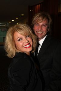 02-03-2008 SHOWBIZZ; VOORJAARSMODESHOW PAUL SCHULTEN IN HOTEL OKURA TE AMSTERDAM. Vele prominenten waren weer gekomen naar het  Okura Hotel om weer te genieten van een heerlijke en mooie modeshow van Paul Schulten.
foto: Albert den Iseger.