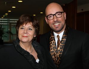 02-03-2008 SHOWBIZZ; VOORJAARSMODESHOW PAUL SCHULTEN IN HOTEL OKURA TE AMSTERDAM. Vele prominenten waren weer gekomen naar het  Okura Hotel om weer te genieten van een heerlijke en mooie modeshow van Paul Schulten.
foto: Albert den Iseger.