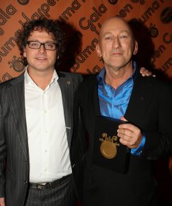 09-03-2009 SHOWBIZZ; GOUDEN HARPEN 2009 WEER UITGEREIKT AAN DIVERSE ARTIESTEN.Woensdag j.l. werden de Gouden Harpen weer uitgereikt op het Buma Harpengal 2009. Jan Smit-Krezip-Gerard van Maasakkers en Within Temptation zijn volgens de jury de beste muziekanten die ons land te bieden heeft afgelopen jaar. De show werd gepresenteerd door een zeer nerveuze Yolanthe Cabau van Kasbergen.
foto: Albert den Iseger.
