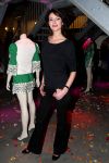 04-03-2009 SHOWBIZZ; JOS VAN RAAK GEEFT DE VOORJAARSMODE 2009 MODE EEN KLEURTJE. Meer dan 600 bezoekers zagen een fleurige en kleurige modeshow rechtstreeks uit de winkels van Jos van Raak uit Amsterdam. Bekenden kopjes sierden de roze catwalk namelijk Tooske Ragas- Georgina Verbaan - Lieke van Lexmond en Irene van der Laar waren deze avond de mannequins van Jos van Raak en brachten de mode op een sierlijke wijze aan de grote schare fans van Jos van Raak zijn mode.
foto: Albert den Iseger