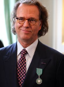 12-03-2009 SHOWBIZZ; ANDRE RIEU 59 EN ZIJN VROUW MARJORIE WORDEN STRAKS OPA EN OMA. Hun zoon Pierre en zijn vrouw Eefke verwachten hun eerste kindje. 
foto: Albert den Iseger.
