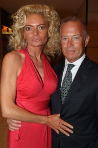15-03-2009 SHOWBIZZ; SHEILA DE VRIES GEEFT IEDEREEN HET ULTIEME ZOMERGEVOEL MEE. In het Amsterdam Hilton hotel was het weer een middagje zomer met als zonnetje de mode van Sheila de Vries.
foto: Albert den Iseger.