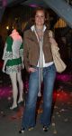04-03-2009 SHOWBIZZ; JOS VAN RAAK GEEFT DE VOORJAARSMODE 2009 MODE EEN KLEURTJE. Meer dan 600 bezoekers zagen een fleurige en kleurige modeshow rechtstreeks uit de winkels van Jos van Raak uit Amsterdam. Bekenden kopjes sierden de roze catwalk namelijk Tooske Ragas- Georgina Verbaan - Lieke van Lexmond en Irene van der Laar waren deze avond de mannequins van Jos van Raak en brachten de mode op een sierlijke wijze aan de grote schare fans van Jos van Raak zijn mode.
foto: Albert den Iseger