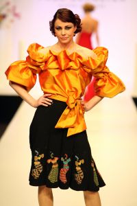 01-03-2010 SHOWBIZZ; HAUTE COUTURE SHOW VOORJAAR 2010 \