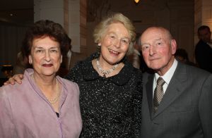 07-03-2010 SHOWBIZZ; FRANS MOLENAAR WEDEROM IN HET AMSTELHOTEL MET ZIJN VOORJAARSMODE 2010.
foto; Albert den Iseger.